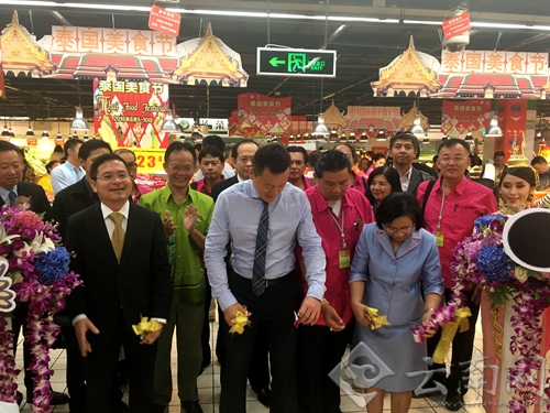 海鲜冬阴功汤菜谱_美食菜谱：冬阴功汤让你把海鲜一锅端